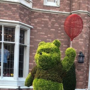 Meet your Posher, Wesley